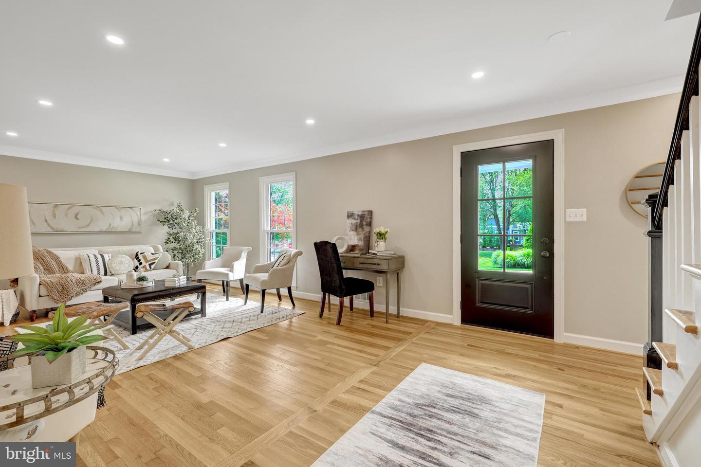 427 WEST ST NW, VIENNA, Virginia 22180, 5 Bedrooms Bedrooms, ,3 BathroomsBathrooms,Residential,For sale,427 WEST ST NW,VAFX2245596 MLS # VAFX2245596