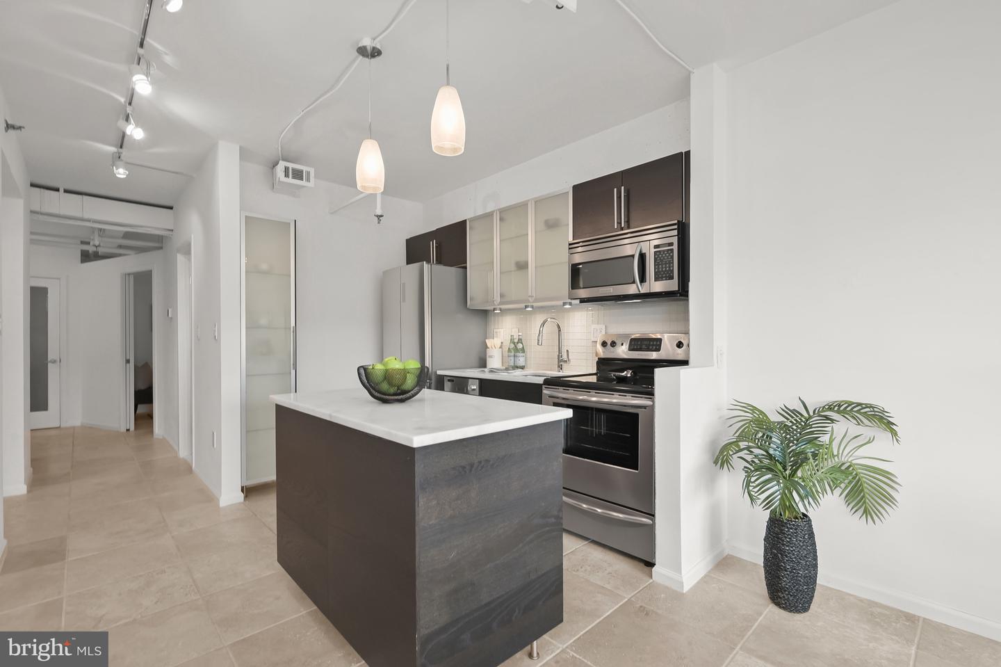 2311 M ST NW #PH-1007, WASHINGTON, District Of Columbia 20037, 1 Bedroom Bedrooms, ,1 BathroomBathrooms,Residential,For sale,2311 M ST NW #PH-1007,DCDC2204170 MLS # DCDC2204170