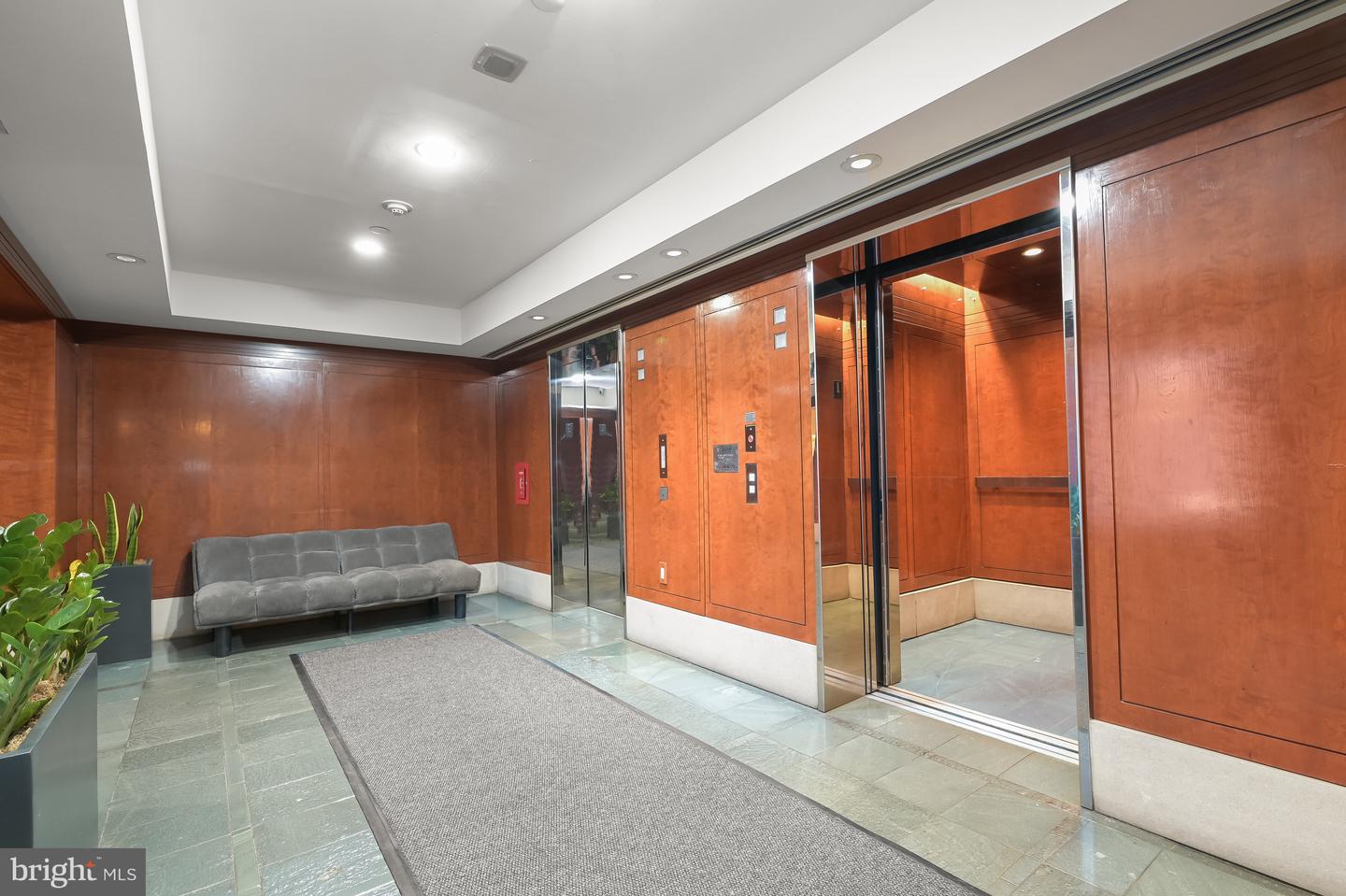 2311 M ST NW #PH-1007, WASHINGTON, District Of Columbia 20037, 1 Bedroom Bedrooms, ,1 BathroomBathrooms,Residential,For sale,2311 M ST NW #PH-1007,DCDC2204170 MLS # DCDC2204170