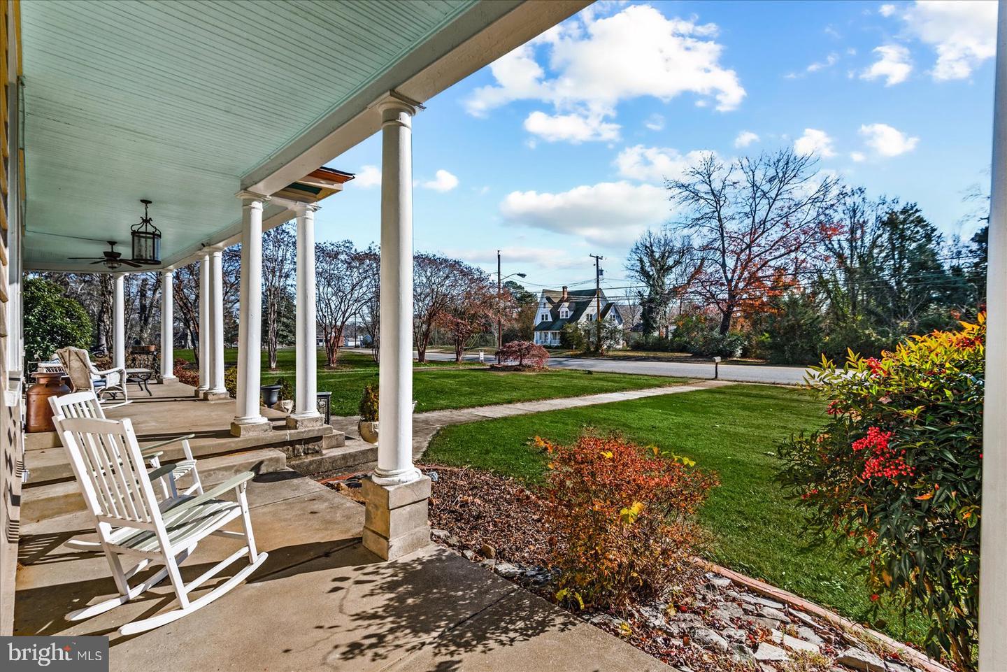 115 E BROADDUS AVE, BOWLING GREEN, Virginia 22427, 6 Bedrooms Bedrooms, ,5 BathroomsBathrooms,Residential,For sale,115 E BROADDUS AVE,VACV2008242 MLS # VACV2008242