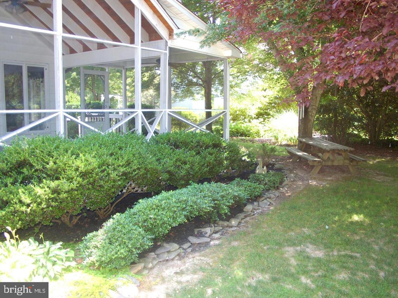 115 E BROADDUS AVE, BOWLING GREEN, Virginia 22427, 6 Bedrooms Bedrooms, ,5 BathroomsBathrooms,Residential,For sale,115 E BROADDUS AVE,VACV2008242 MLS # VACV2008242