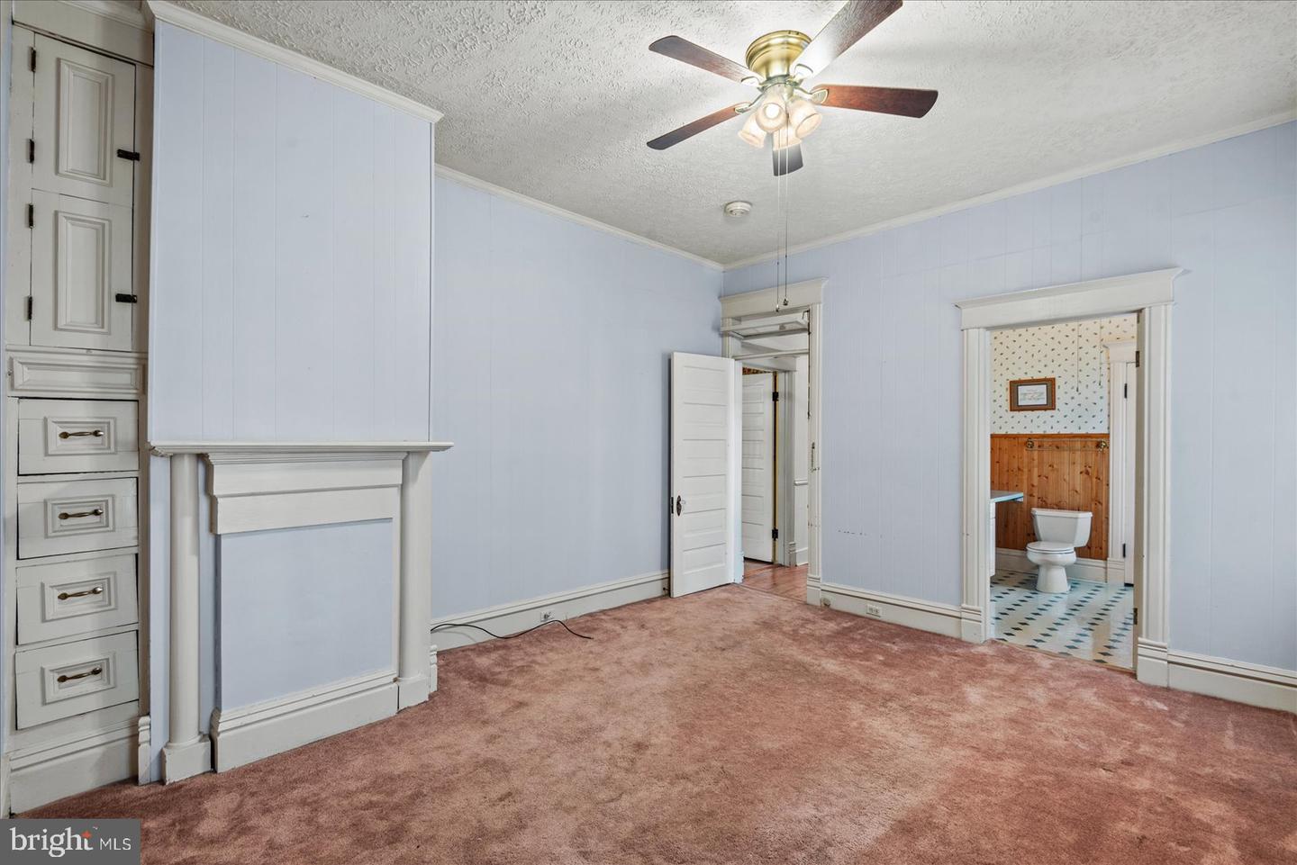 115 E BROADDUS AVE, BOWLING GREEN, Virginia 22427, 6 Bedrooms Bedrooms, ,5 BathroomsBathrooms,Residential,For sale,115 E BROADDUS AVE,VACV2008242 MLS # VACV2008242