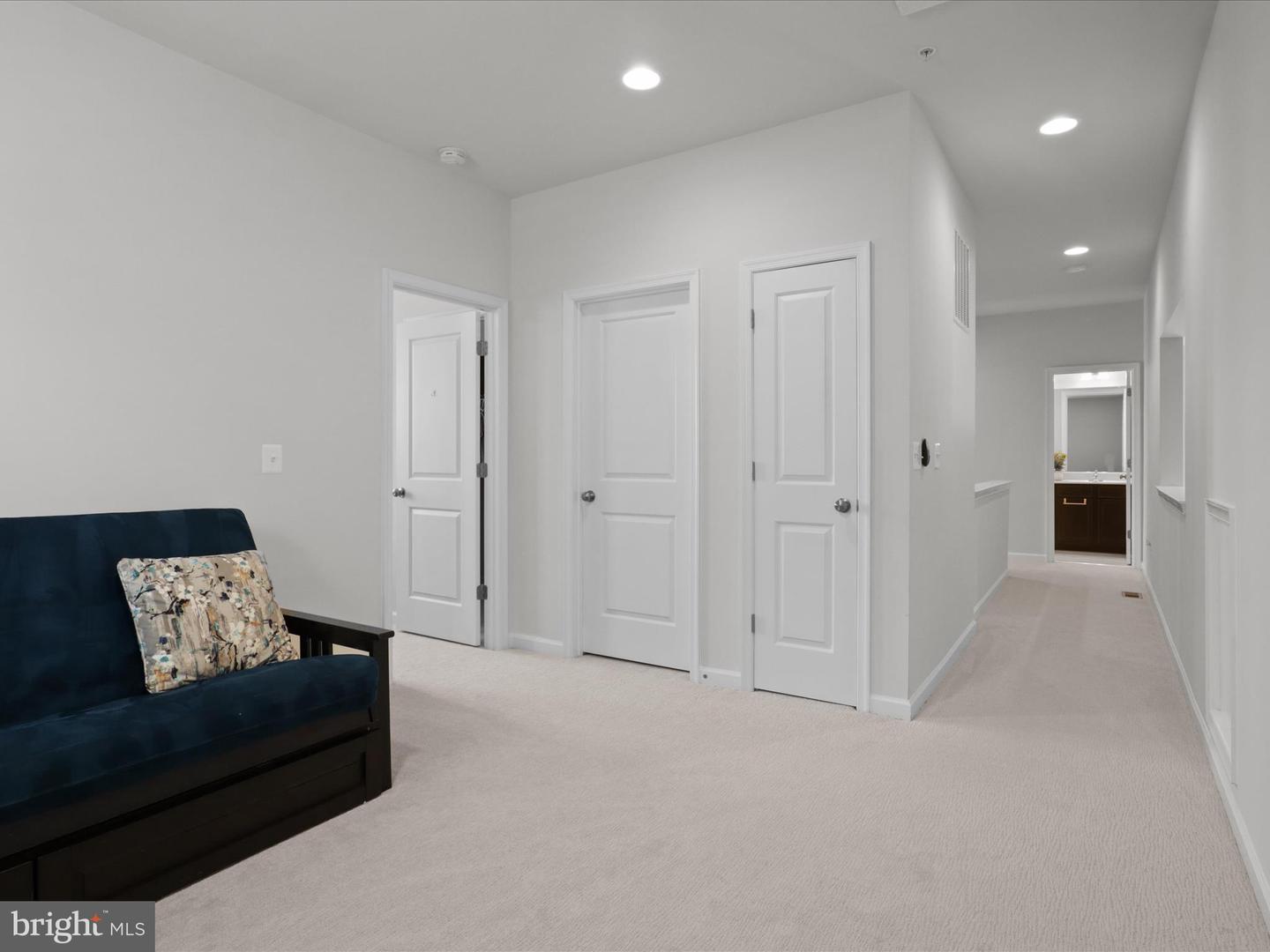 18206 THUNDERBOLT RD, DUMFRIES, Virginia 22026, 4 Bedrooms Bedrooms, 11 Rooms Rooms,3 BathroomsBathrooms,Residential,For sale,18206 THUNDERBOLT RD,VAPW2096294 MLS # VAPW2096294