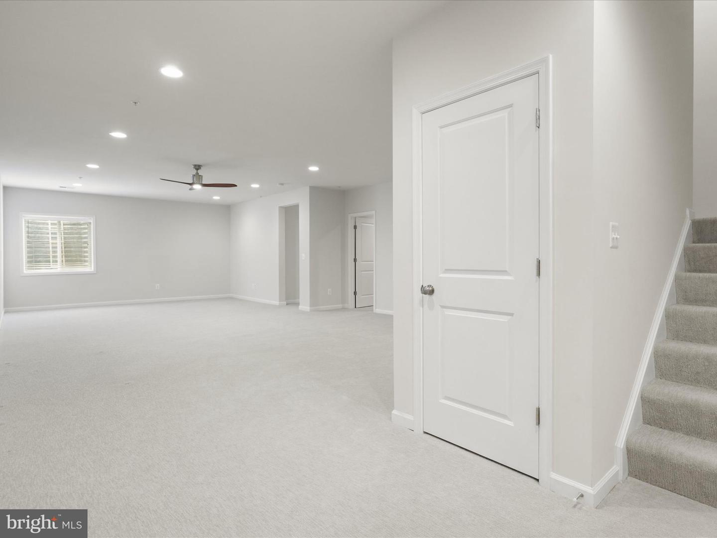 18206 THUNDERBOLT RD, DUMFRIES, Virginia 22026, 4 Bedrooms Bedrooms, 11 Rooms Rooms,3 BathroomsBathrooms,Residential,For sale,18206 THUNDERBOLT RD,VAPW2096294 MLS # VAPW2096294