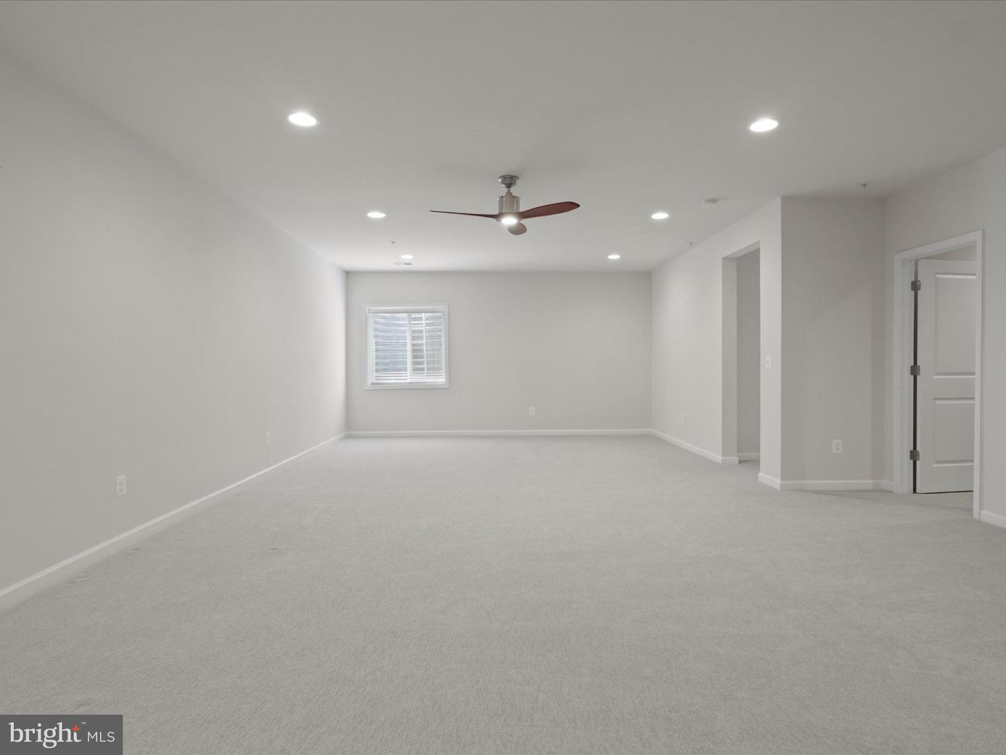 18206 THUNDERBOLT RD, DUMFRIES, Virginia 22026, 4 Bedrooms Bedrooms, 11 Rooms Rooms,3 BathroomsBathrooms,Residential,For sale,18206 THUNDERBOLT RD,VAPW2096294 MLS # VAPW2096294