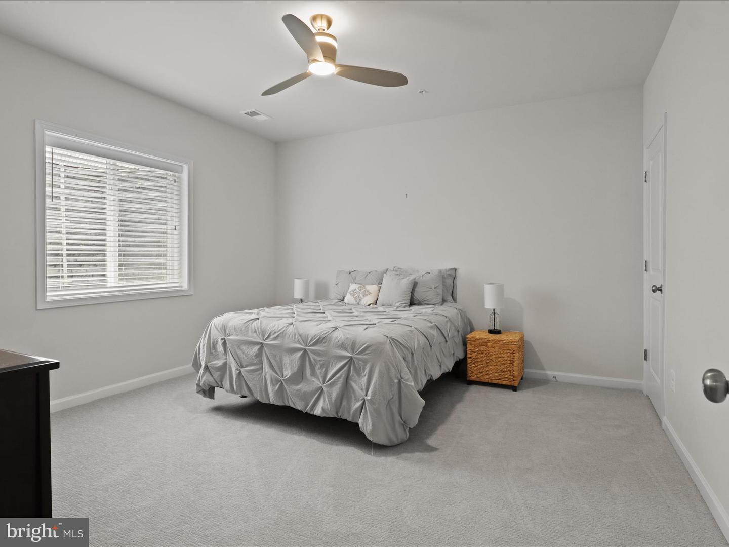 18206 THUNDERBOLT RD, DUMFRIES, Virginia 22026, 4 Bedrooms Bedrooms, 11 Rooms Rooms,3 BathroomsBathrooms,Residential,For sale,18206 THUNDERBOLT RD,VAPW2096294 MLS # VAPW2096294