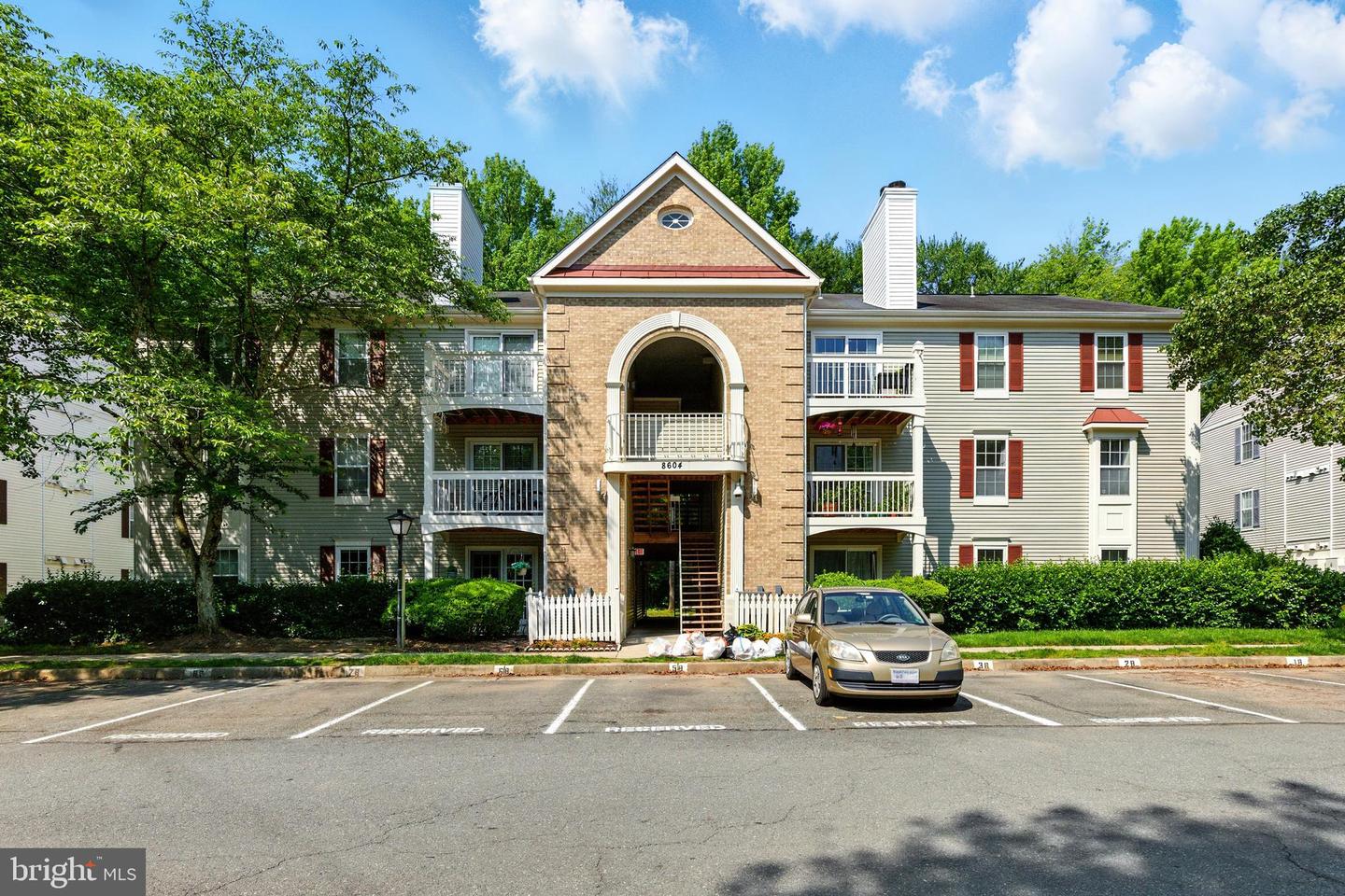 8604 SHADWELL DR, ALEXANDRIA, Virginia 22309, 2 Bedrooms Bedrooms, ,2 BathroomsBathrooms,Residential,For sale,8604 SHADWELL DR,VAFX2245650 MLS # VAFX2245650