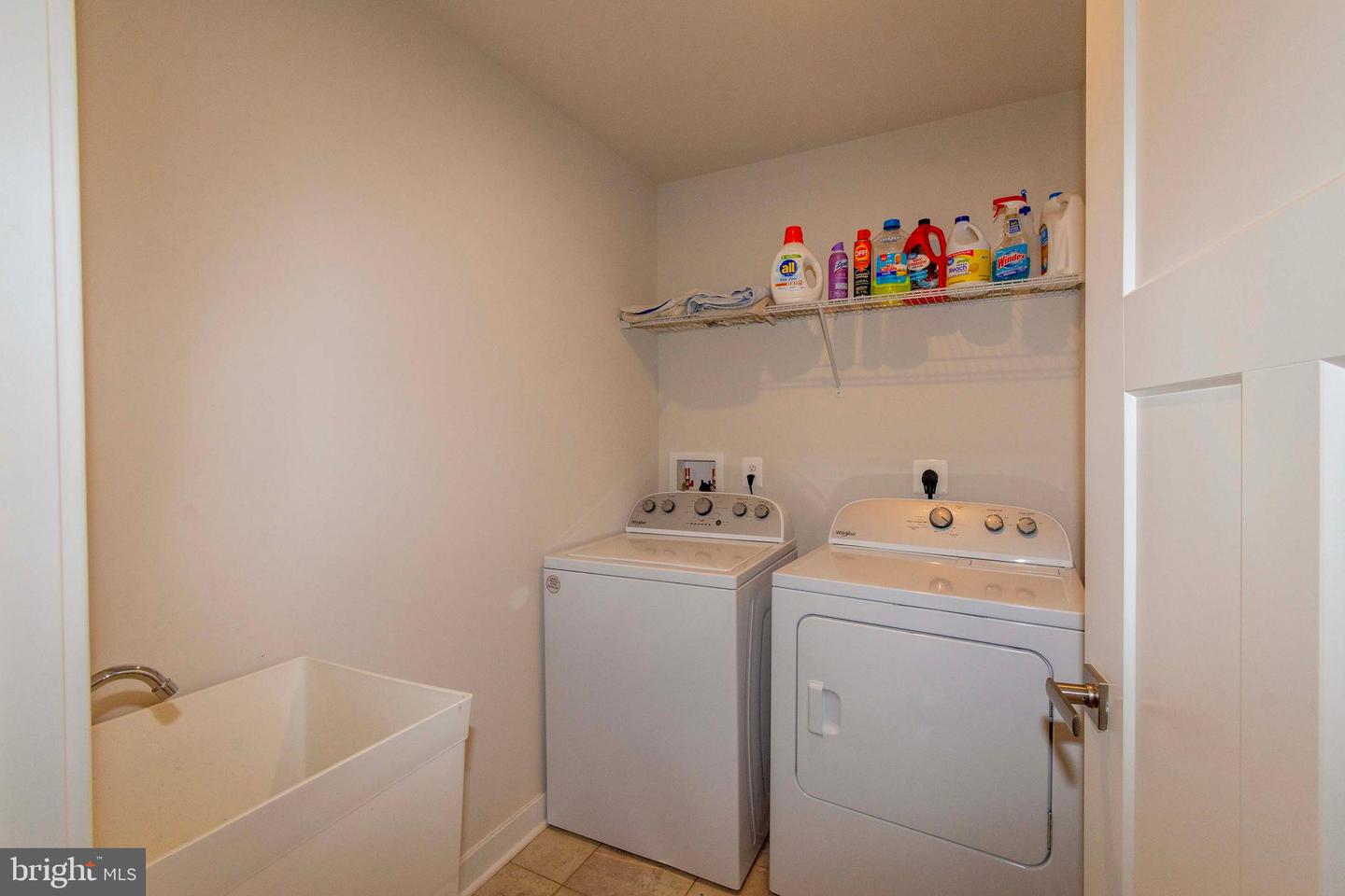 3611 TWIN LAKE BLVD, ORANGE, Virginia 22960, 3 Bedrooms Bedrooms, ,2 BathroomsBathrooms,Residential,For sale,3611 TWIN LAKE BLVD,VAOR2009856 MLS # VAOR2009856