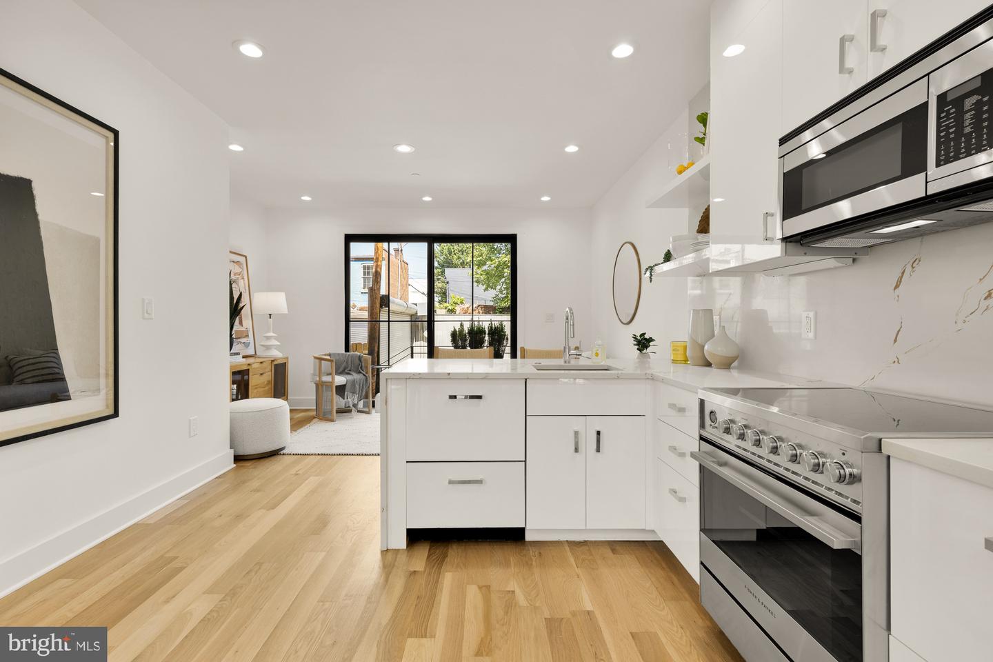 1205 10TH ST NW #A, WASHINGTON, District Of Columbia 20001, 4 Bedrooms Bedrooms, ,3 BathroomsBathrooms,Residential,For sale,1205 10TH ST NW #A,DCDC2204270 MLS # DCDC2204270