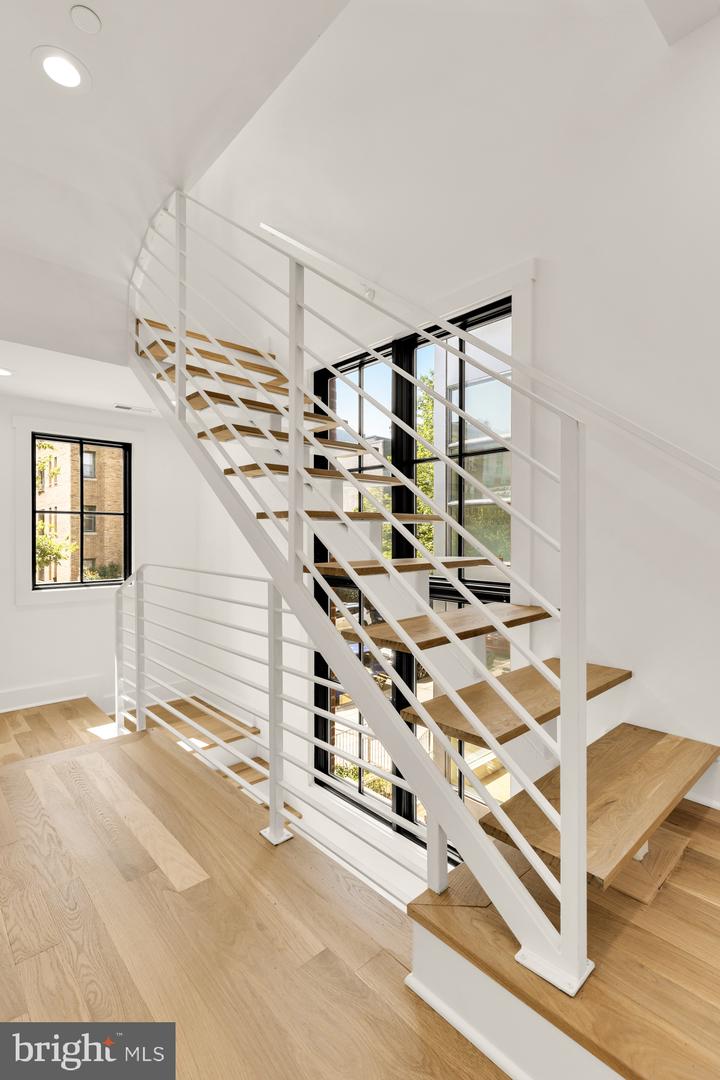 1205 10TH ST NW #A, WASHINGTON, District Of Columbia 20001, 4 Bedrooms Bedrooms, ,3 BathroomsBathrooms,Residential,For sale,1205 10TH ST NW #A,DCDC2204270 MLS # DCDC2204270