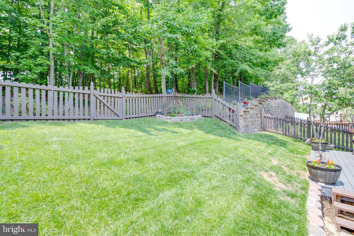 3317 EAGLE RIDGE DR, WOODBRIDGE, Virginia 22191, 4 Bedrooms Bedrooms, ,3 BathroomsBathrooms,Residential,For sale,3317 EAGLE RIDGE DR,VAPW2096346 MLS # VAPW2096346