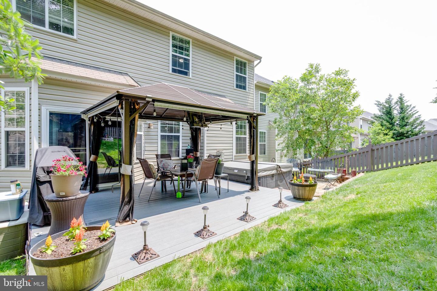 3317 EAGLE RIDGE DR, WOODBRIDGE, Virginia 22191, 4 Bedrooms Bedrooms, ,3 BathroomsBathrooms,Residential,For sale,3317 EAGLE RIDGE DR,VAPW2096346 MLS # VAPW2096346