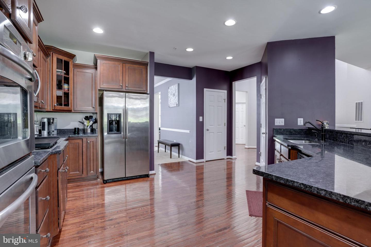 3317 EAGLE RIDGE DR, WOODBRIDGE, Virginia 22191, 4 Bedrooms Bedrooms, ,3 BathroomsBathrooms,Residential,For sale,3317 EAGLE RIDGE DR,VAPW2096346 MLS # VAPW2096346