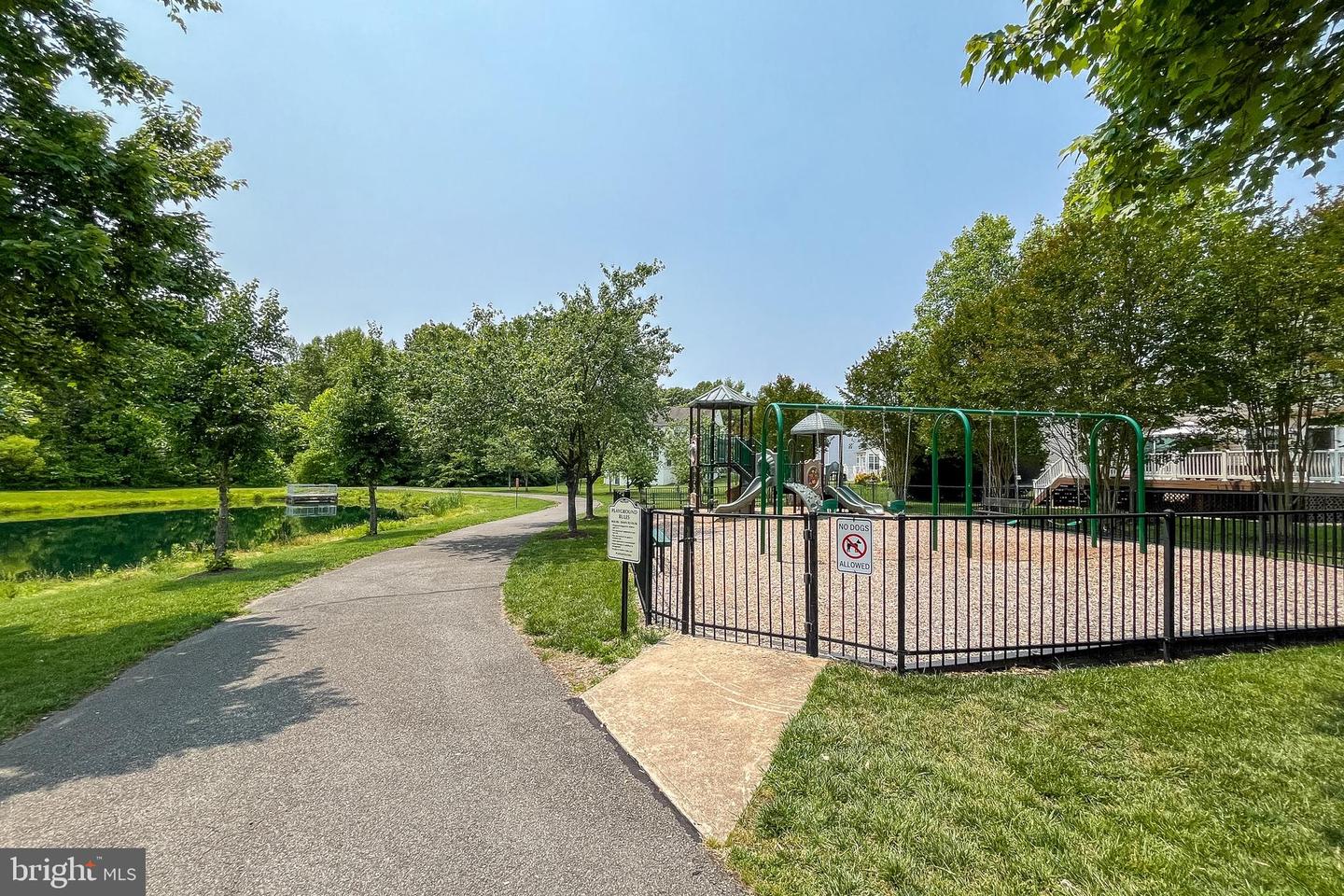 3317 EAGLE RIDGE DR, WOODBRIDGE, Virginia 22191, 4 Bedrooms Bedrooms, ,3 BathroomsBathrooms,Residential,For sale,3317 EAGLE RIDGE DR,VAPW2096346 MLS # VAPW2096346