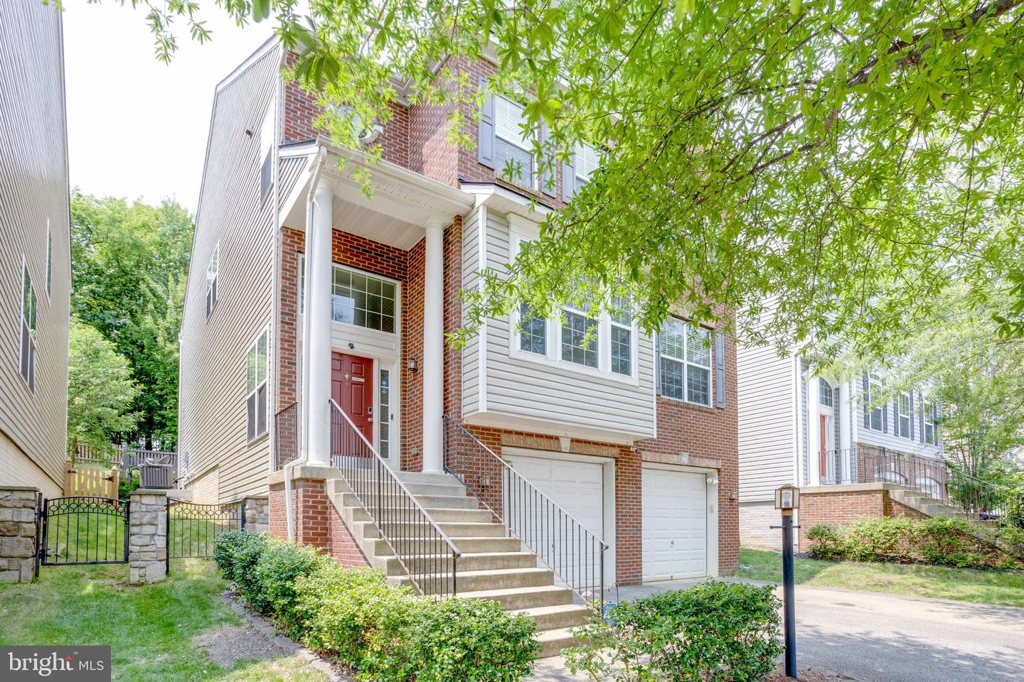 3317 EAGLE RIDGE DR, WOODBRIDGE, Virginia 22191, 4 Bedrooms Bedrooms, ,3 BathroomsBathrooms,Residential,For sale,3317 EAGLE RIDGE DR,VAPW2096346 MLS # VAPW2096346