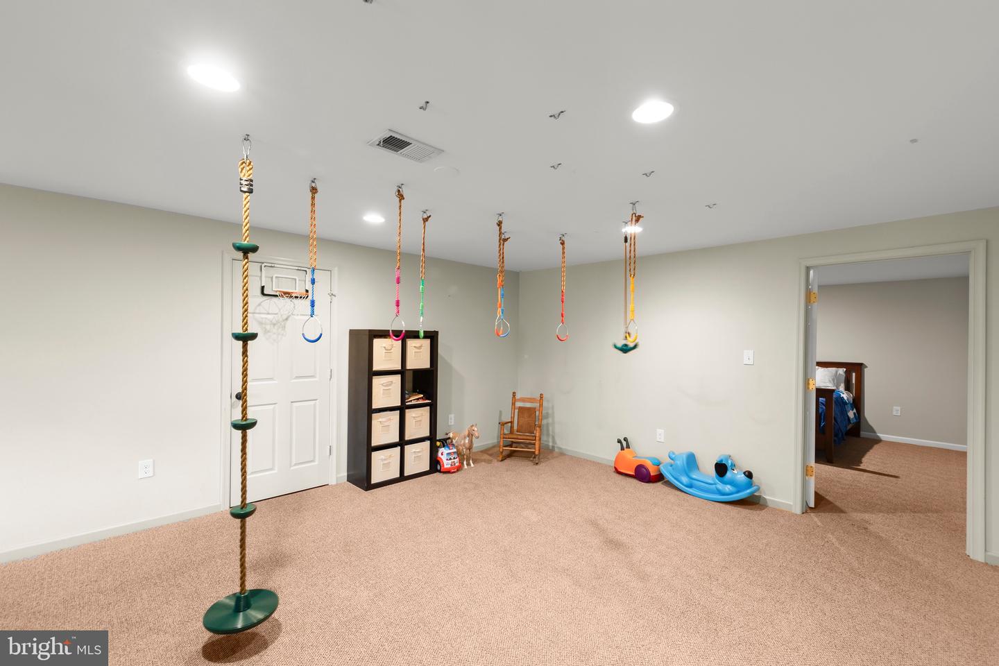 162 BUNCHBERRY RIDGE CT, STEPHENS CITY, Virginia 22655, 4 Bedrooms Bedrooms, ,3 BathroomsBathrooms,Residential,For sale,162 BUNCHBERRY RIDGE CT,VAFV2034670 MLS # VAFV2034670