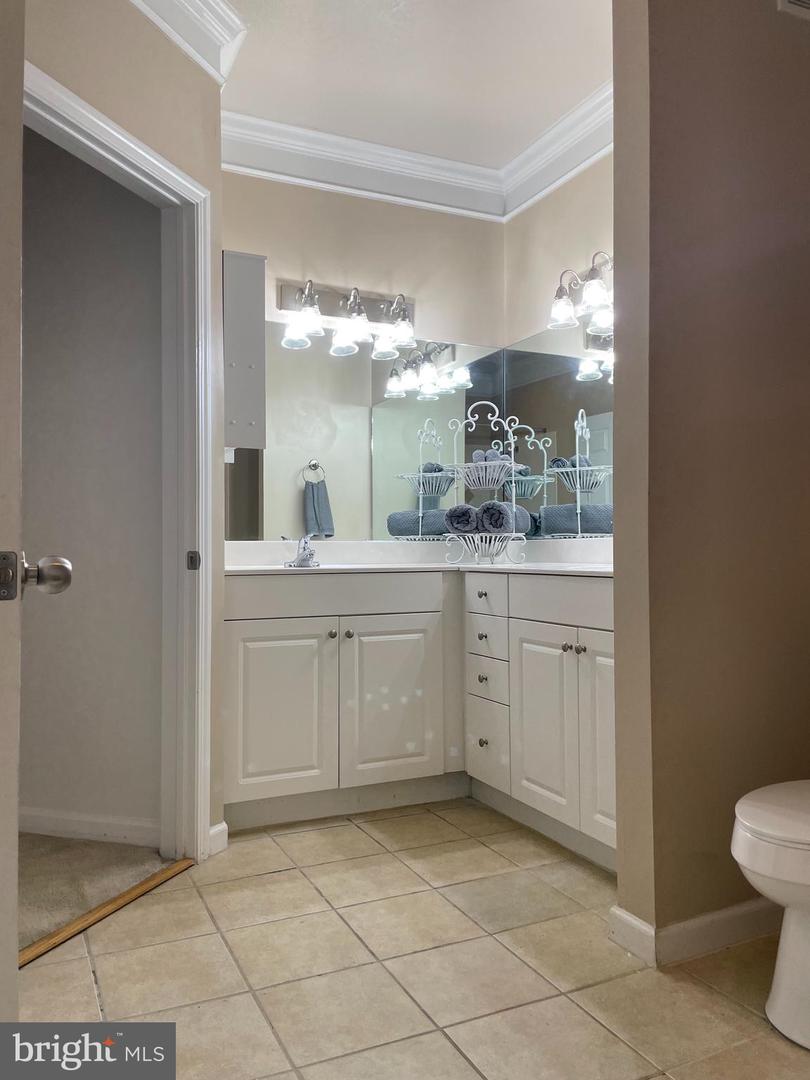 512 SUNSET VIEW TER SE #204, LEESBURG, Virginia 20175, 1 Bedroom Bedrooms, ,1 BathroomBathrooms,Residential,For sale,512 SUNSET VIEW TER SE #204,VALO2098822 MLS # VALO2098822
