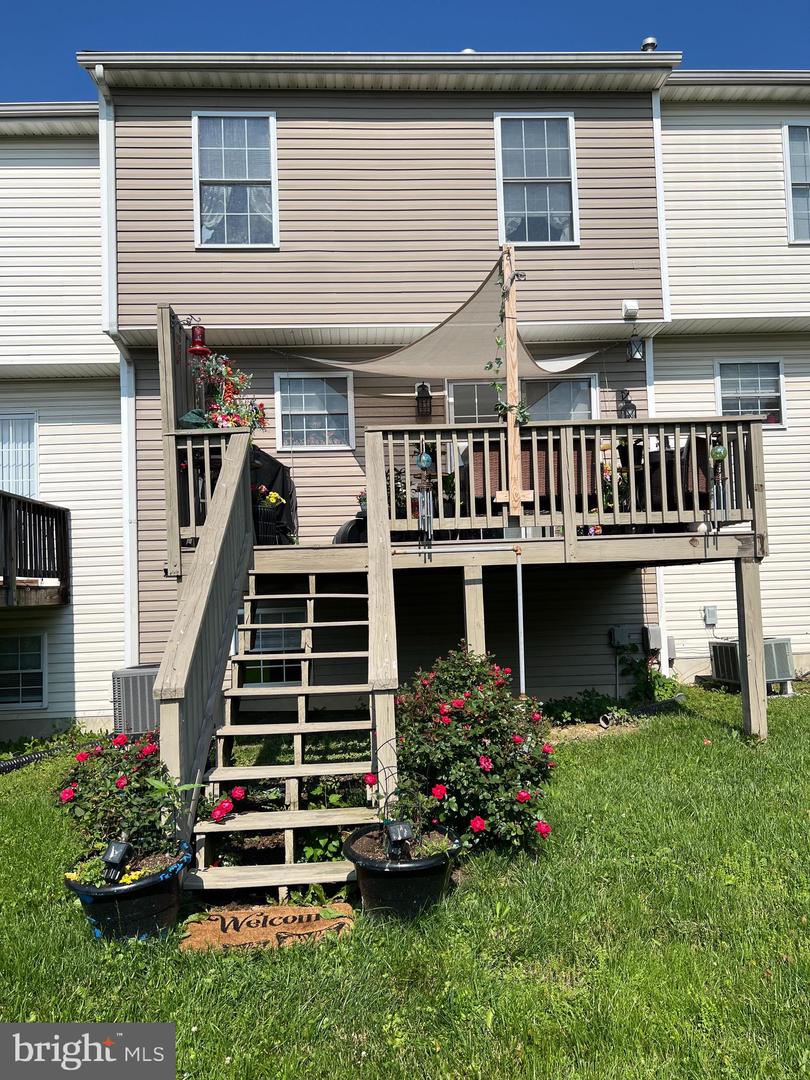 102 ZEPHYR LN, WINCHESTER, Virginia 22602, 3 Bedrooms Bedrooms, 6 Rooms Rooms,1 BathroomBathrooms,Residential,For sale,102 ZEPHYR LN,VAFV2034668 MLS # VAFV2034668