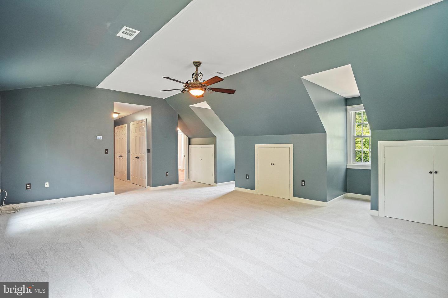 8821 GATESHEAD RD, ALEXANDRIA, Virginia 22309, 5 Bedrooms Bedrooms, ,2 BathroomsBathrooms,Residential,For sale,8821 GATESHEAD RD,VAFX2245718 MLS # VAFX2245718