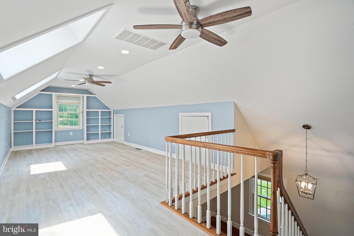 8821 GATESHEAD RD, ALEXANDRIA, Virginia 22309, 5 Bedrooms Bedrooms, ,2 BathroomsBathrooms,Residential,For sale,8821 GATESHEAD RD,VAFX2245718 MLS # VAFX2245718