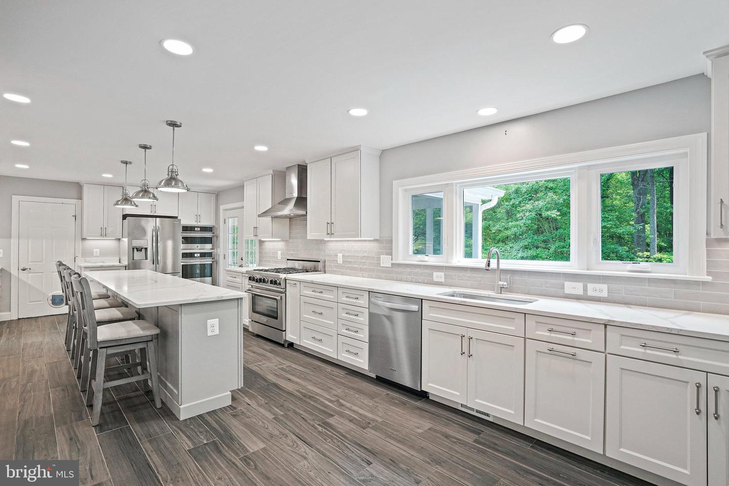 8821 GATESHEAD RD, ALEXANDRIA, Virginia 22309, 5 Bedrooms Bedrooms, ,2 BathroomsBathrooms,Residential,For sale,8821 GATESHEAD RD,VAFX2245718 MLS # VAFX2245718