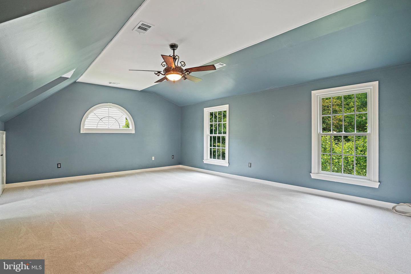 8821 GATESHEAD RD, ALEXANDRIA, Virginia 22309, 5 Bedrooms Bedrooms, ,2 BathroomsBathrooms,Residential,For sale,8821 GATESHEAD RD,VAFX2245718 MLS # VAFX2245718