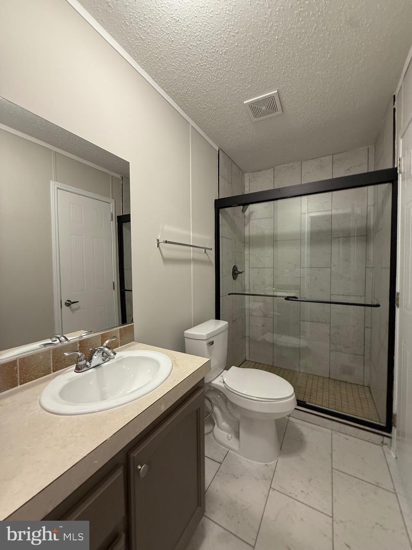 27217 DORIS LN, RUTHER GLEN, Virginia 22546, 4 Bedrooms Bedrooms, ,2 BathroomsBathrooms,Residential,For sale,27217 DORIS LN,VACV2008254 MLS # VACV2008254