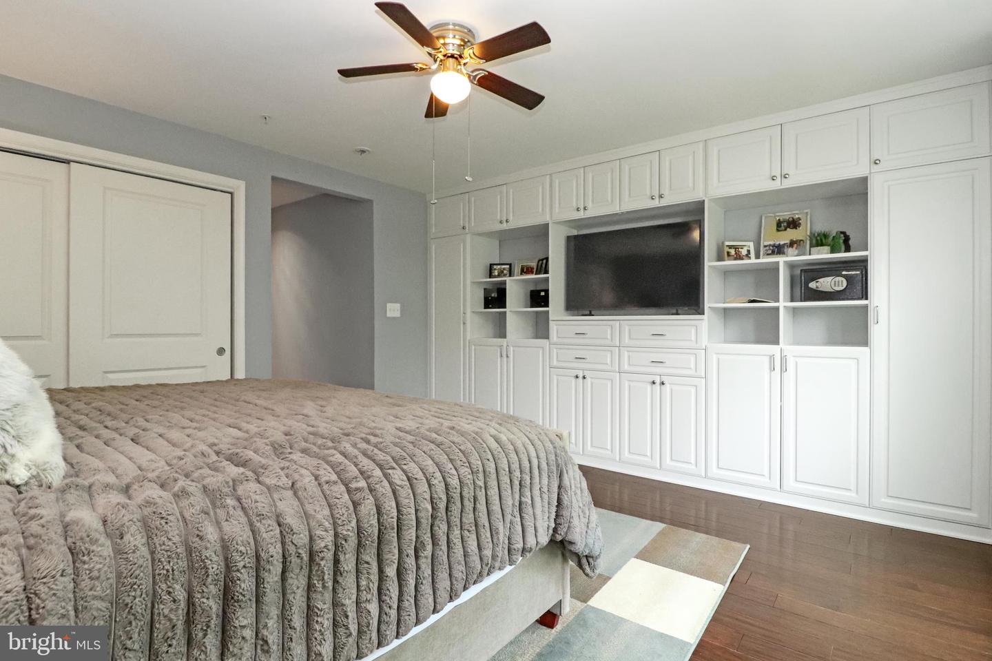 44083 PEIROSA, CHANTILLY, Virginia 20152, 3 Bedrooms Bedrooms, ,2 BathroomsBathrooms,Residential,For sale,44083 PEIROSA,VALO2098854 MLS # VALO2098854