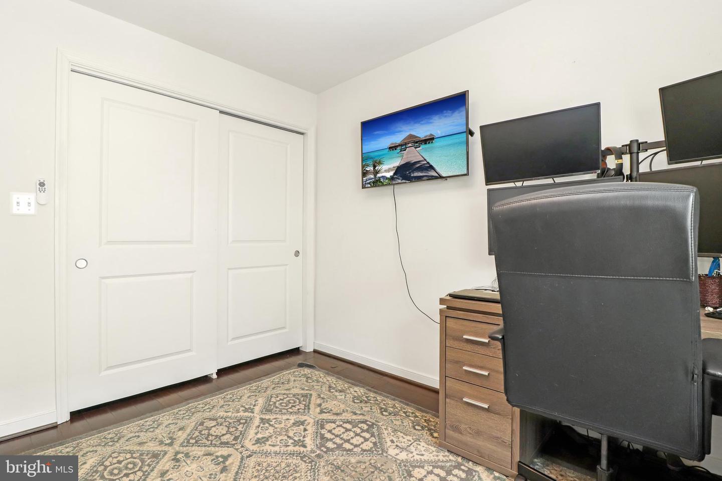 44083 PEIROSA, CHANTILLY, Virginia 20152, 3 Bedrooms Bedrooms, ,2 BathroomsBathrooms,Residential,For sale,44083 PEIROSA,VALO2098854 MLS # VALO2098854