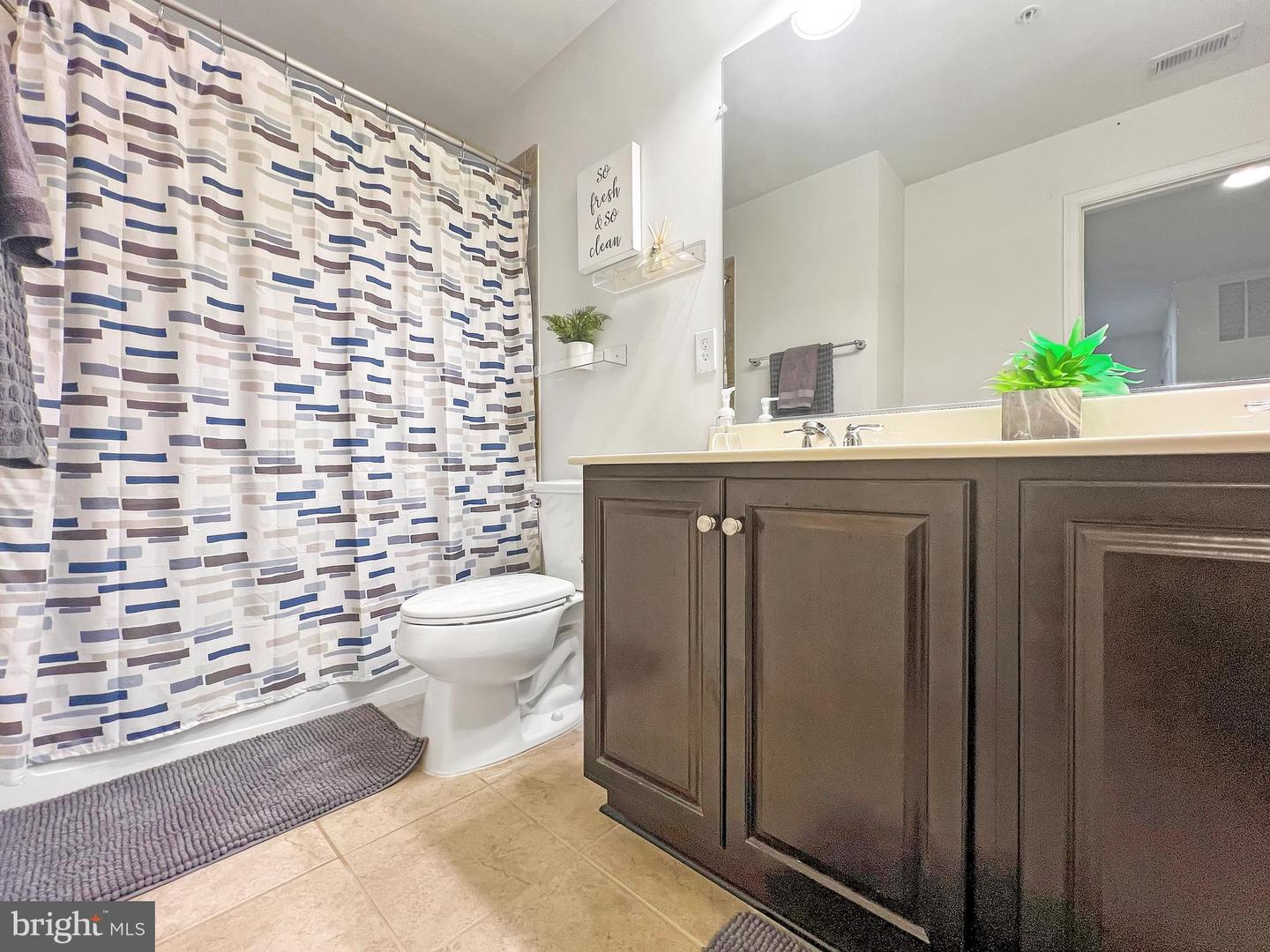 44083 PEIROSA, CHANTILLY, Virginia 20152, 3 Bedrooms Bedrooms, ,2 BathroomsBathrooms,Residential,For sale,44083 PEIROSA,VALO2098854 MLS # VALO2098854