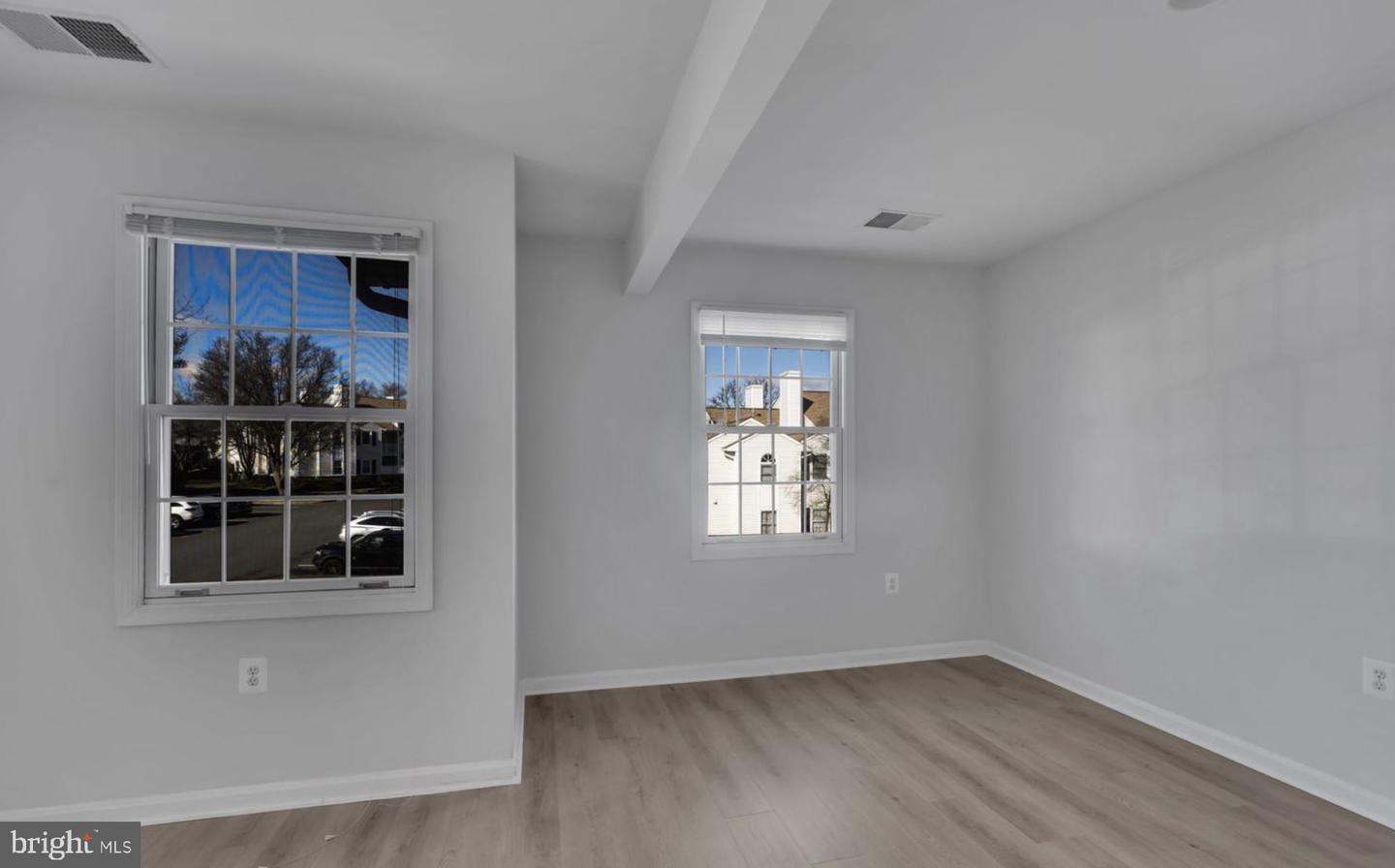 106 WESTWICK CT #3, STERLING, Virginia 20165, 3 Bedrooms Bedrooms, ,3 BathroomsBathrooms,Residential,For sale,106 WESTWICK CT #3,VALO2098808 MLS # VALO2098808