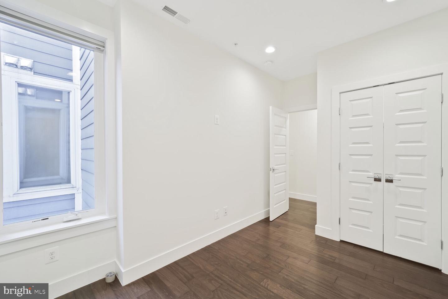 525 KENNEDY ST NW #4, WASHINGTON, District Of Columbia 20011, 3 Bedrooms Bedrooms, ,2 BathroomsBathrooms,Residential,For sale,525 KENNEDY ST NW #4,DCDC2204296 MLS # DCDC2204296