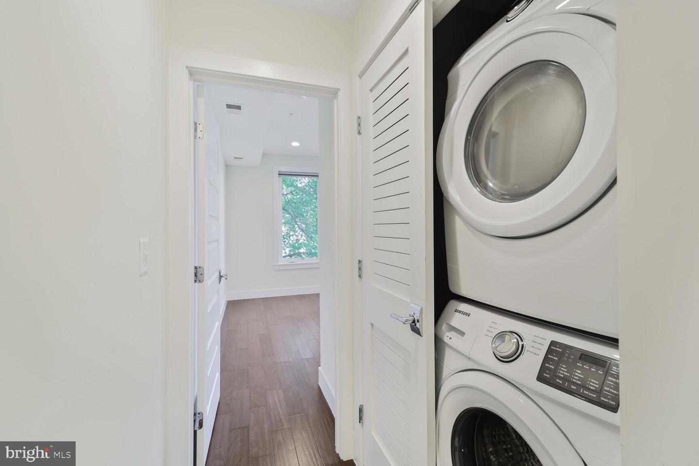 525 KENNEDY ST NW #4, WASHINGTON, District Of Columbia 20011, 3 Bedrooms Bedrooms, ,2 BathroomsBathrooms,Residential,For sale,525 KENNEDY ST NW #4,DCDC2204296 MLS # DCDC2204296