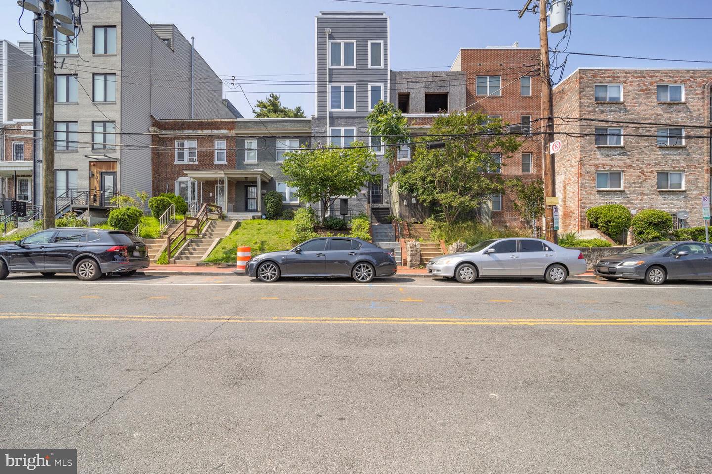 525 KENNEDY ST NW #4, WASHINGTON, District Of Columbia 20011, 3 Bedrooms Bedrooms, ,2 BathroomsBathrooms,Residential,For sale,525 KENNEDY ST NW #4,DCDC2204296 MLS # DCDC2204296