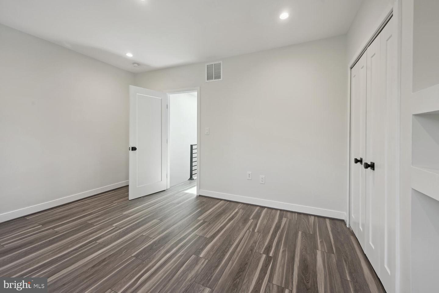 1850 INGLESIDE TER NW #2, WASHINGTON, District Of Columbia 20010, 6 Bedrooms Bedrooms, ,5 BathroomsBathrooms,Residential,For sale,1850 INGLESIDE TER NW #2,DCDC2204310 MLS # DCDC2204310