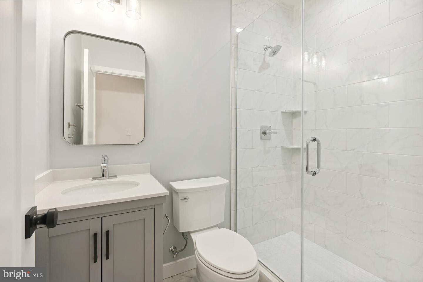 1850 INGLESIDE TER NW #2, WASHINGTON, District Of Columbia 20010, 6 Bedrooms Bedrooms, ,5 BathroomsBathrooms,Residential,For sale,1850 INGLESIDE TER NW #2,DCDC2204310 MLS # DCDC2204310