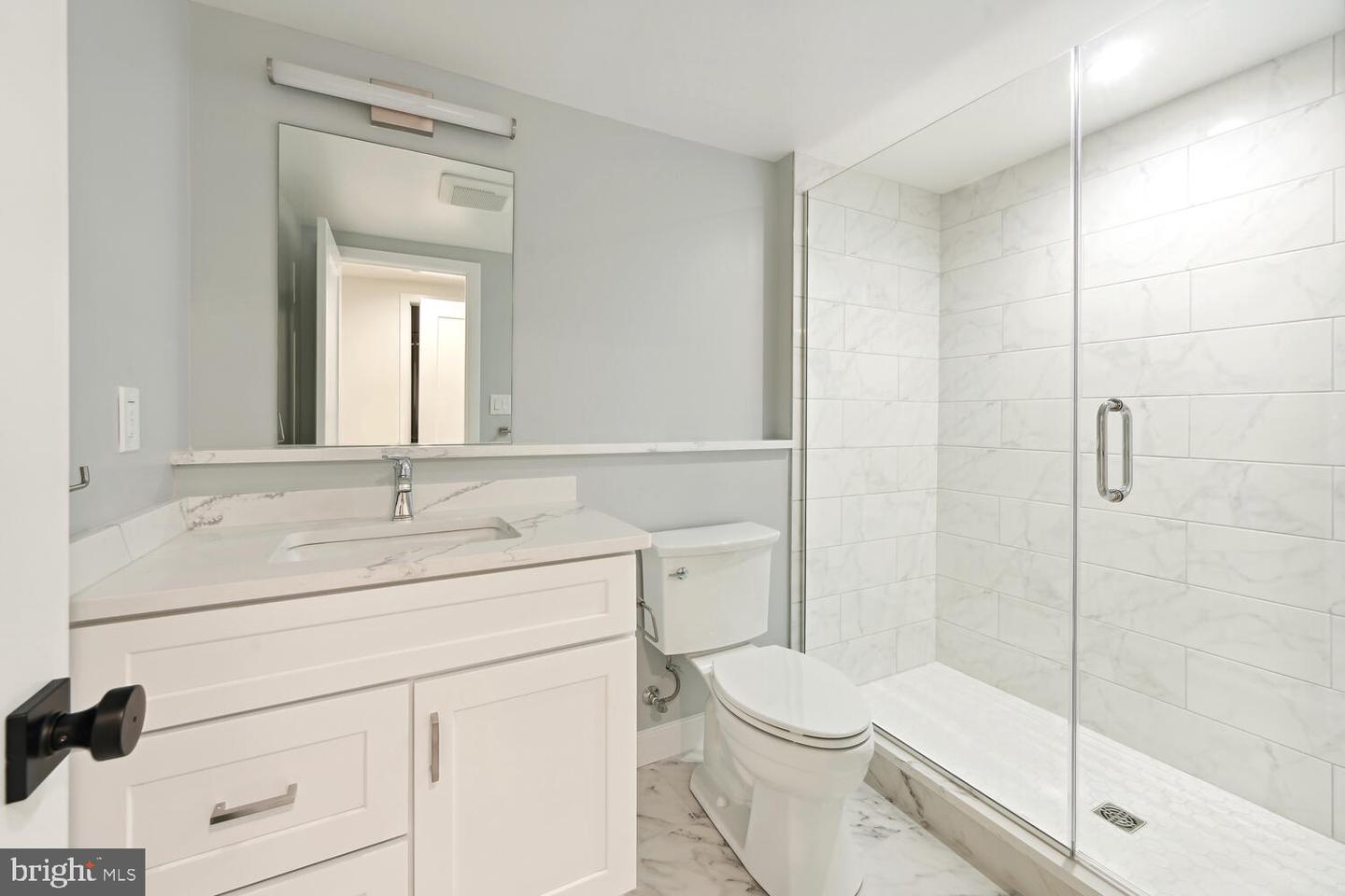 1850 INGLESIDE TER NW #2, WASHINGTON, District Of Columbia 20010, 6 Bedrooms Bedrooms, ,5 BathroomsBathrooms,Residential,For sale,1850 INGLESIDE TER NW #2,DCDC2204310 MLS # DCDC2204310