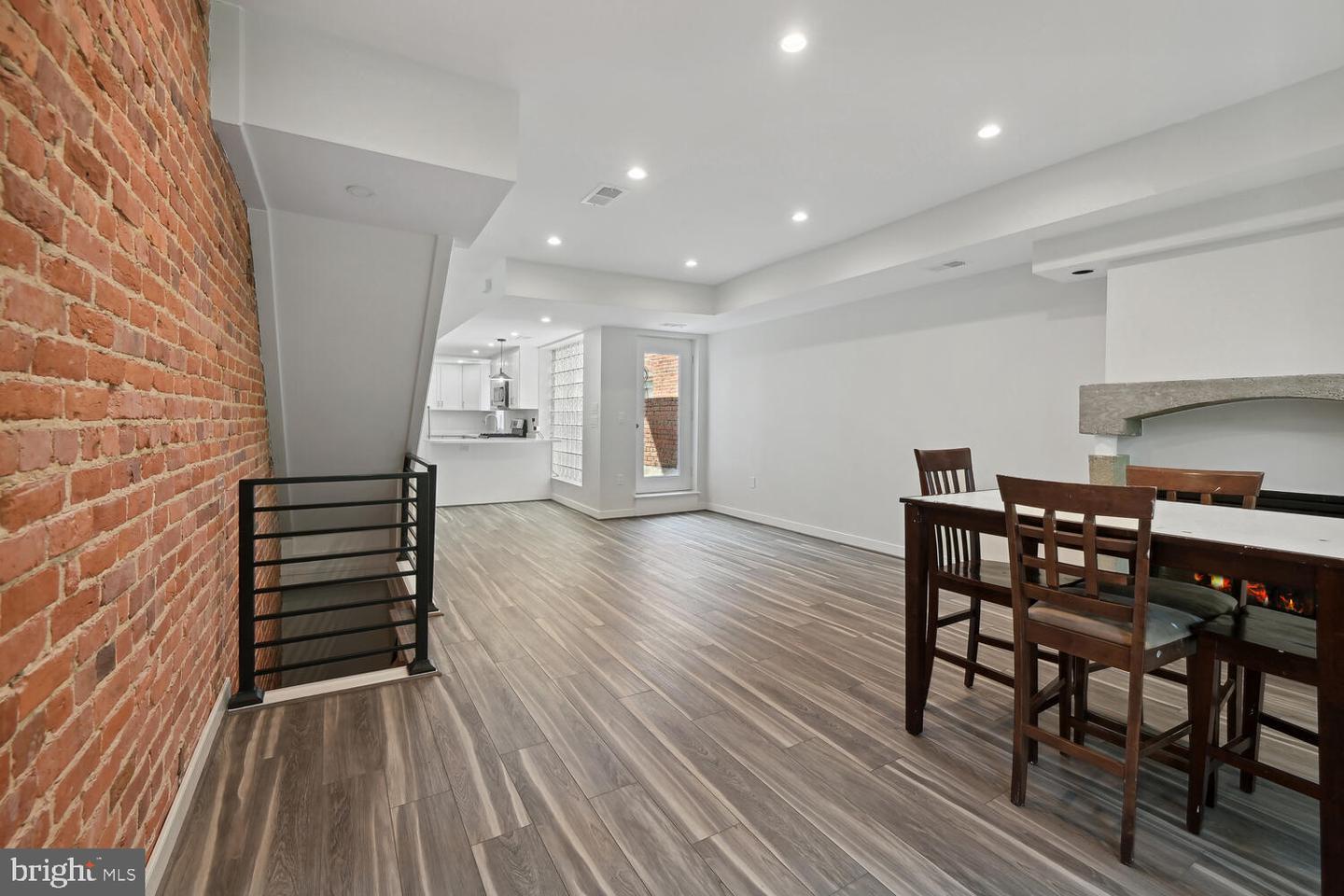 1850 INGLESIDE TER NW #2, WASHINGTON, District Of Columbia 20010, 6 Bedrooms Bedrooms, ,5 BathroomsBathrooms,Residential,For sale,1850 INGLESIDE TER NW #2,DCDC2204310 MLS # DCDC2204310
