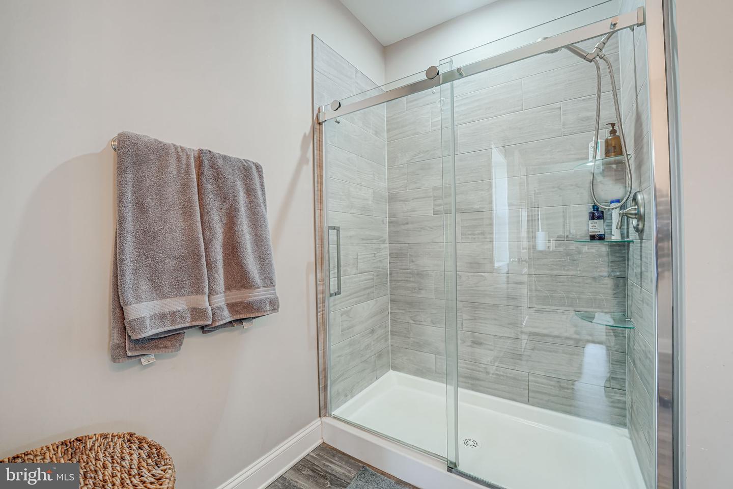22471 VILLAGE RD, UNIONVILLE, Virginia 22567, 4 Bedrooms Bedrooms, ,2 BathroomsBathrooms,Residential,For sale,22471 VILLAGE RD,VAOR2009868 MLS # VAOR2009868