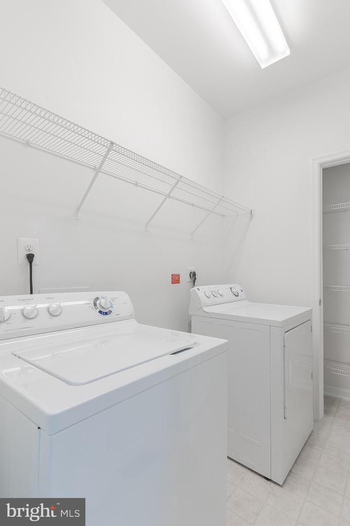 23480 EPPERSON SQ, BRAMBLETON, Virginia 20148, 3 Bedrooms Bedrooms, ,3 BathroomsBathrooms,Residential,For sale,23480 EPPERSON SQ,VALO2098892 MLS # VALO2098892