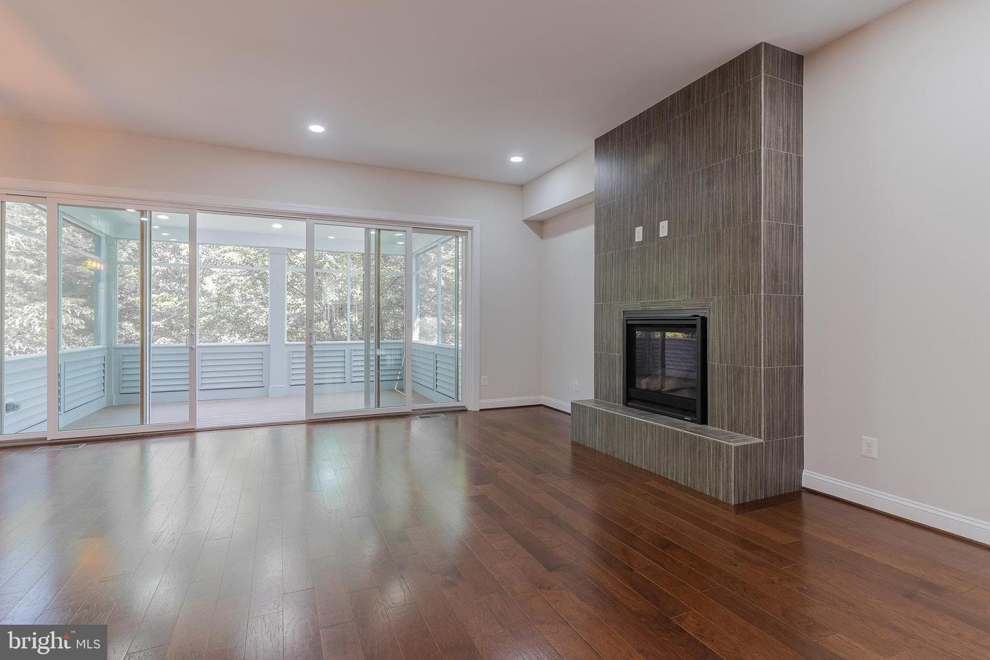 23480 EPPERSON SQ, BRAMBLETON, Virginia 20148, 3 Bedrooms Bedrooms, ,3 BathroomsBathrooms,Residential,For sale,23480 EPPERSON SQ,VALO2098892 MLS # VALO2098892