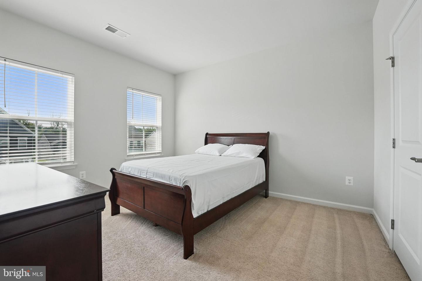 8905 SAINT LANDRY LN, SPOTSYLVANIA, Virginia 22553, 4 Bedrooms Bedrooms, 9 Rooms Rooms,3 BathroomsBathrooms,Residential,For sale,8905 SAINT LANDRY LN,VASP2033736 MLS # VASP2033736