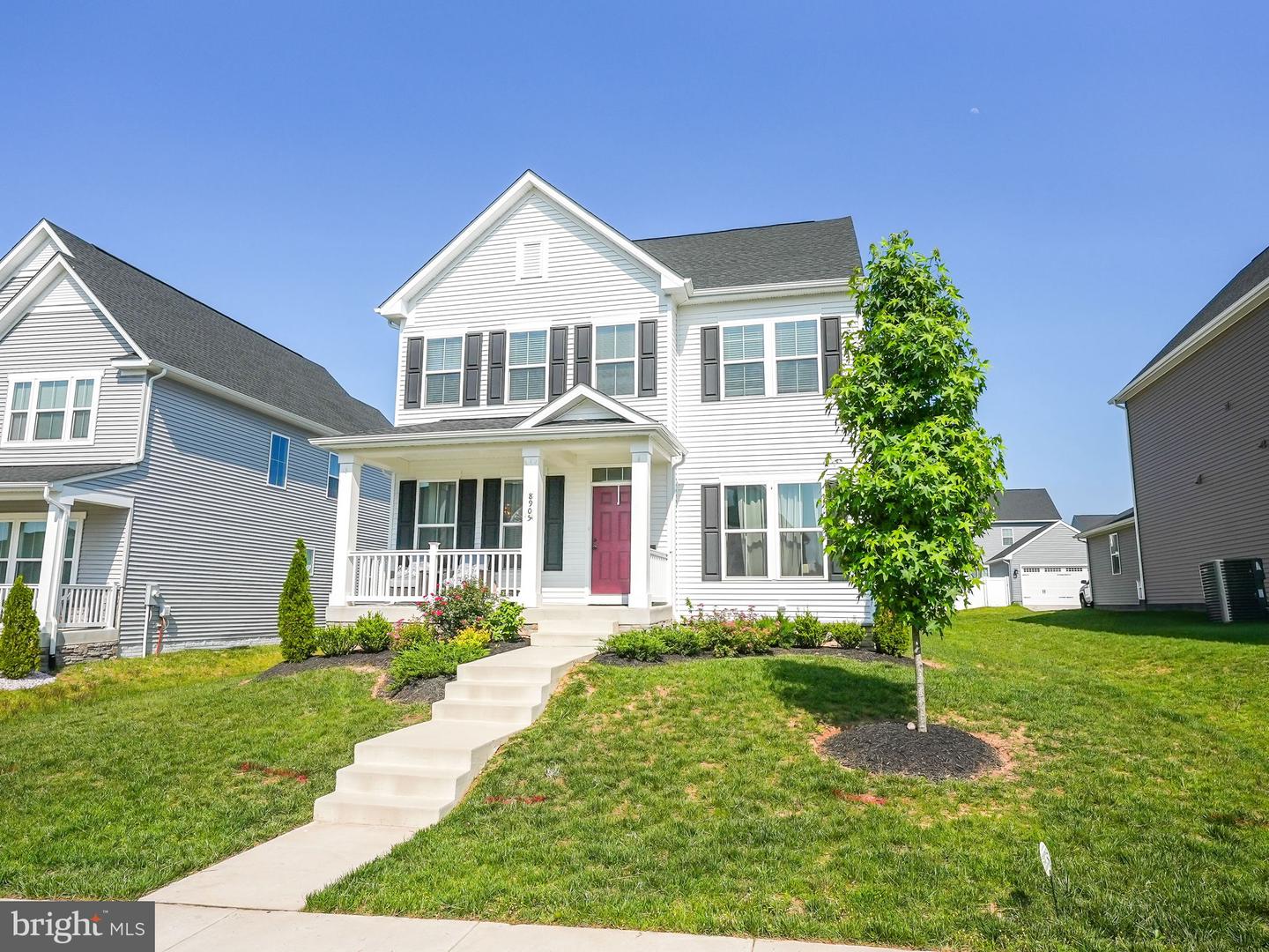 8905 SAINT LANDRY LN, SPOTSYLVANIA, Virginia 22553, 4 Bedrooms Bedrooms, 9 Rooms Rooms,3 BathroomsBathrooms,Residential,For sale,8905 SAINT LANDRY LN,VASP2033736 MLS # VASP2033736