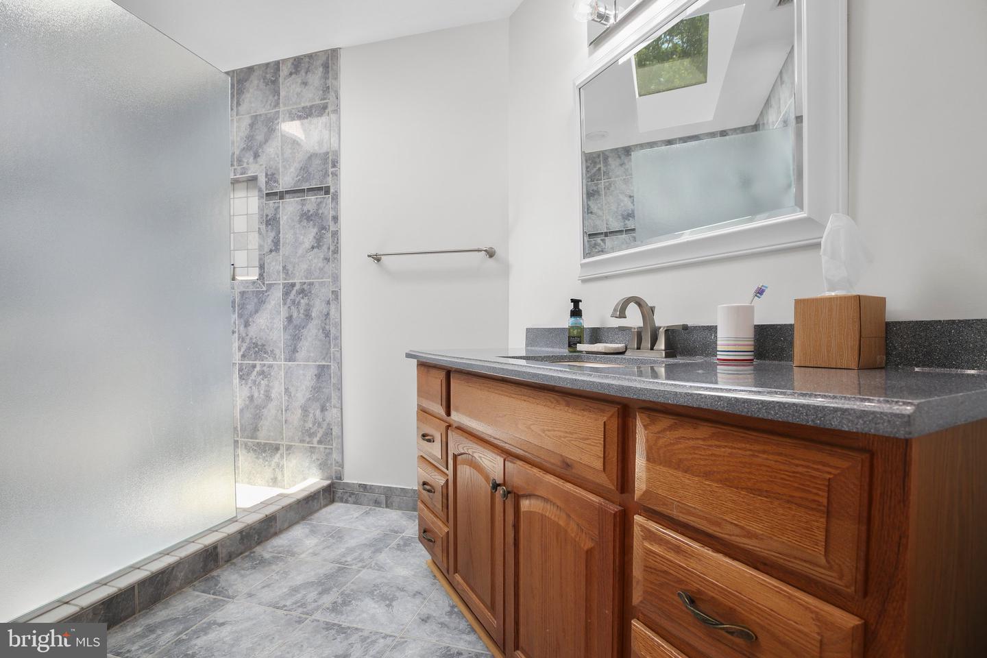 14 OLDE PLANTATION DR, FREDERICKSBURG, Virginia 22407, 5 Bedrooms Bedrooms, ,4 BathroomsBathrooms,Residential,For sale,14 OLDE PLANTATION DR,VASP2033742 MLS # VASP2033742