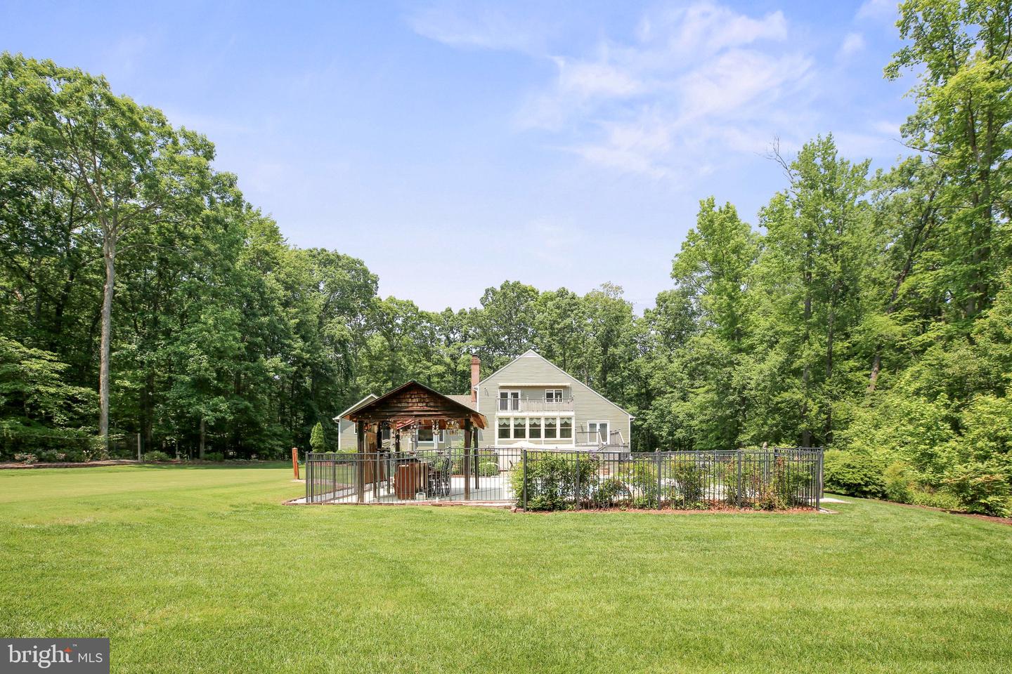 14 OLDE PLANTATION DR, FREDERICKSBURG, Virginia 22407, 5 Bedrooms Bedrooms, ,4 BathroomsBathrooms,Residential,For sale,14 OLDE PLANTATION DR,VASP2033742 MLS # VASP2033742