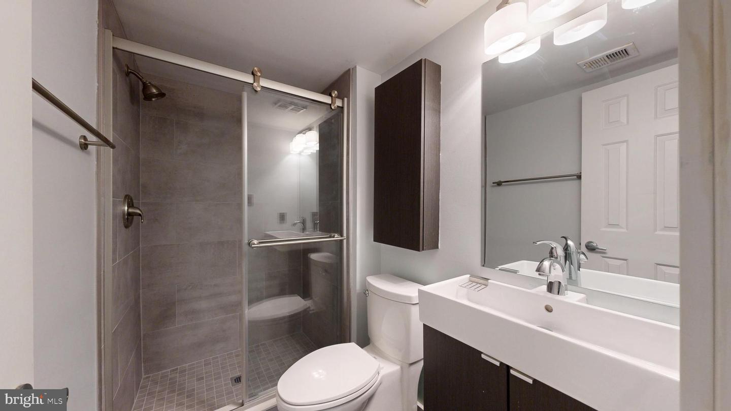 7884 WAVERLEY MILL CT #4, GAINESVILLE, Virginia 20155, 2 Bedrooms Bedrooms, ,2 BathroomsBathrooms,Residential,For sale,7884 WAVERLEY MILL CT #4,VAPW2096402 MLS # VAPW2096402