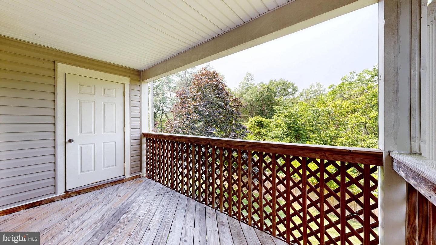 7884 WAVERLEY MILL CT #4, GAINESVILLE, Virginia 20155, 2 Bedrooms Bedrooms, ,2 BathroomsBathrooms,Residential,For sale,7884 WAVERLEY MILL CT #4,VAPW2096402 MLS # VAPW2096402