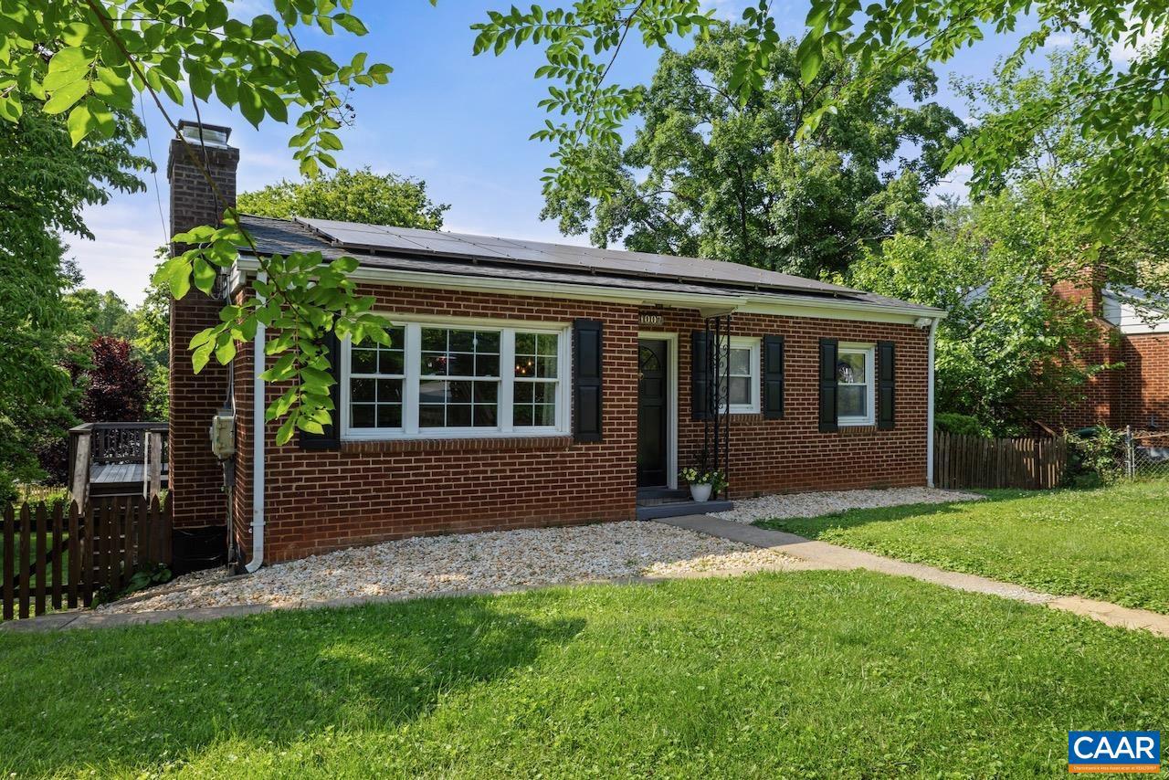 1007 SAINT CHARLES AVE, CHARLOTTESVILLE, Virginia 22901, 3 Bedrooms Bedrooms, ,2 BathroomsBathrooms,Residential,For sale,1007 SAINT CHARLES AVE,665417 MLS # 665417