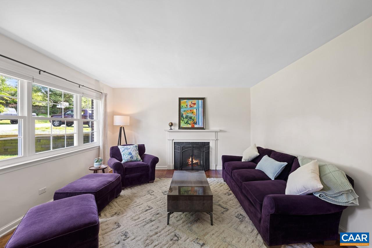 1007 SAINT CHARLES AVE, CHARLOTTESVILLE, Virginia 22901, 3 Bedrooms Bedrooms, ,2 BathroomsBathrooms,Residential,For sale,1007 SAINT CHARLES AVE,665417 MLS # 665417