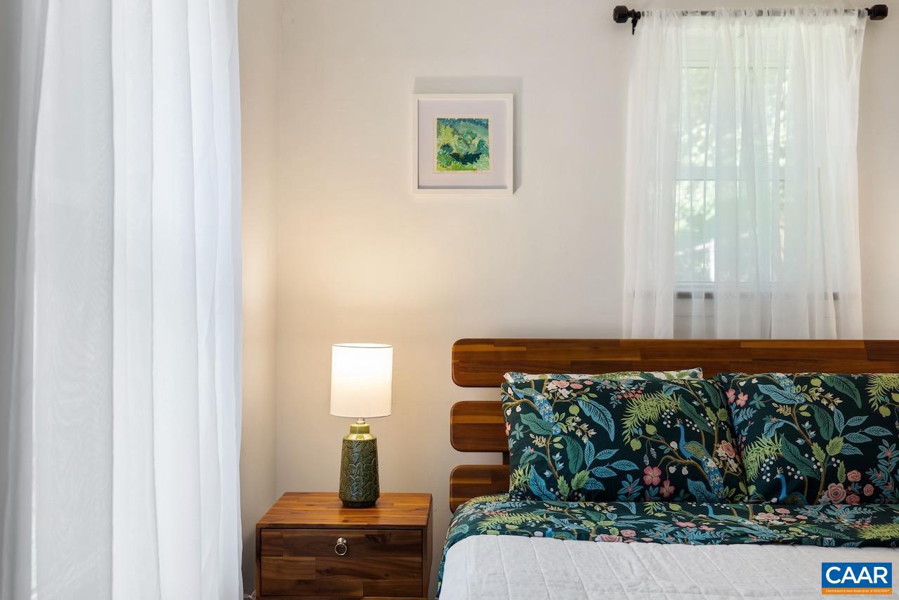 1007 SAINT CHARLES AVE, CHARLOTTESVILLE, Virginia 22901, 3 Bedrooms Bedrooms, ,2 BathroomsBathrooms,Residential,For sale,1007 SAINT CHARLES AVE,665417 MLS # 665417